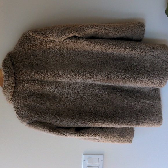 Gentle Fawn Teddy Jacket - Picture 5 of 6